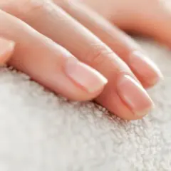 Co to jest manicure japoński i jakie ma korzyści dla paznokci