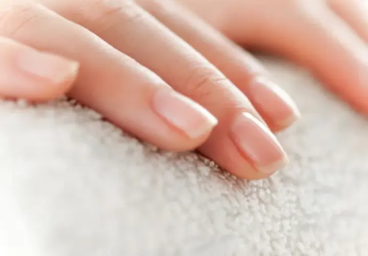Co to jest manicure japoński i jakie ma korzyści dla paznokci