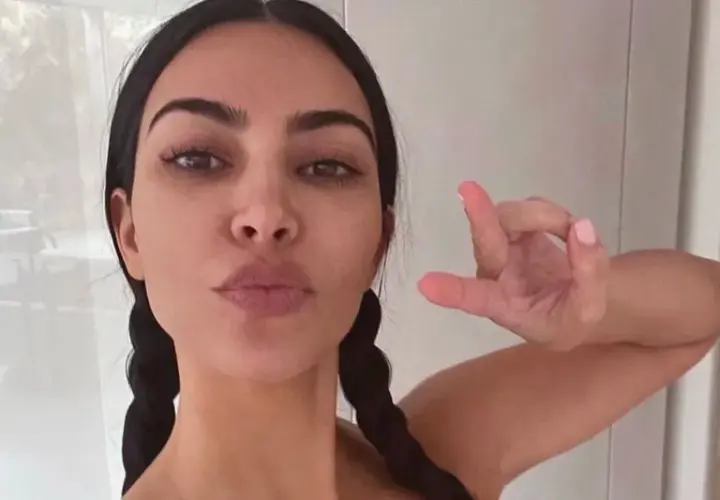 Kim Kardashian a botoks: Jak wpływa na jej karierę i wygląd?