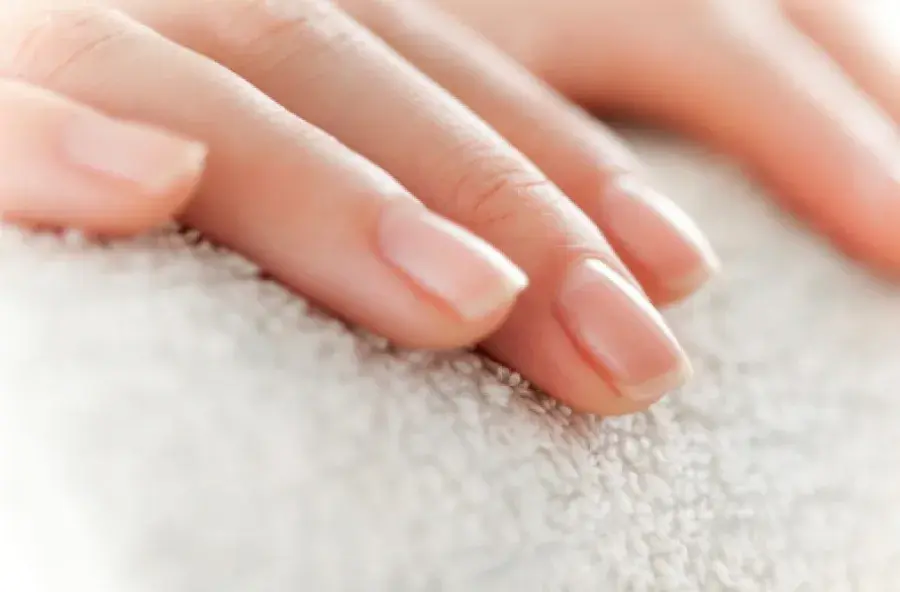 Co to jest manicure japoński i jakie ma korzyści dla paznokci